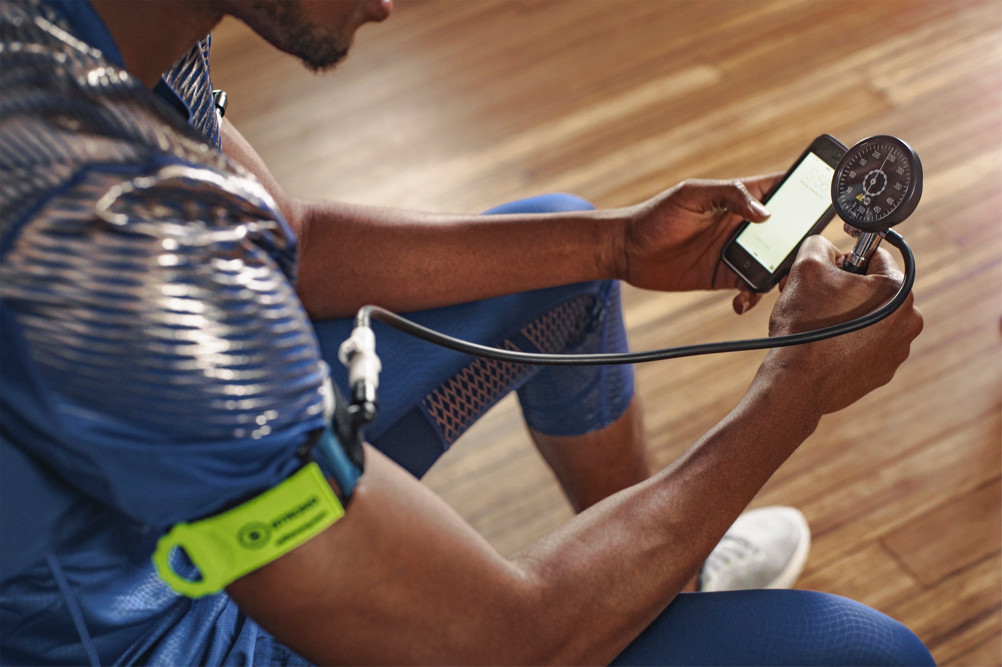EFFECT OF BLOOD FLOW RESTRICTION TRAINING ON MUSCULAR PERFORMANCE, PAIN AND VASCULAR FUNCTION
